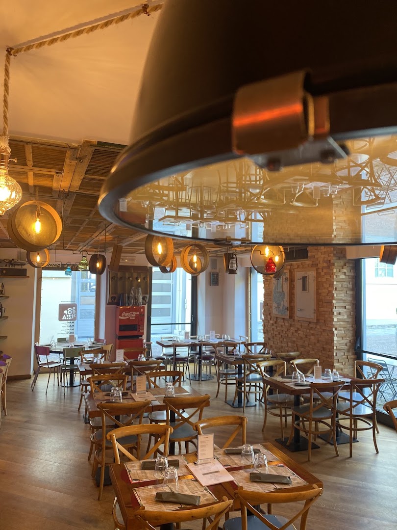 MANI PIZZA & CUCINA ALBA · Foto 1